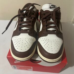 Women Dunks 8.5